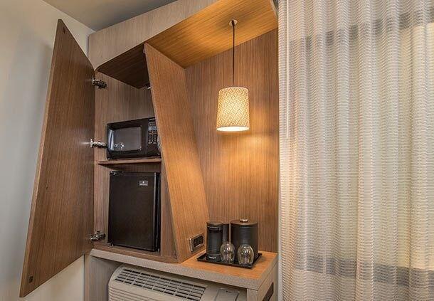 คอร์ตยาร์ด โทเลโด Hotel โตเลโด ภายนอก รูปภาพ