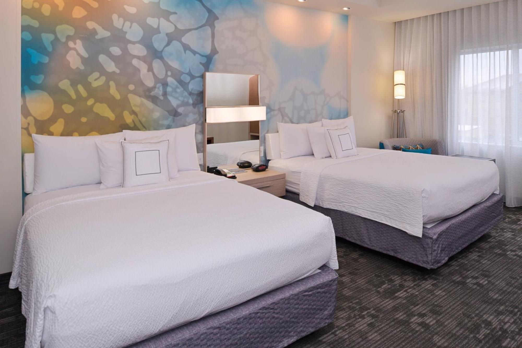 คอร์ตยาร์ด โทเลโด Hotel โตเลโด ภายนอก รูปภาพ